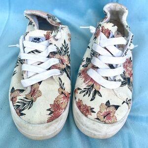 Hibiscus Roxy Bayshore Slip-on Sneakers